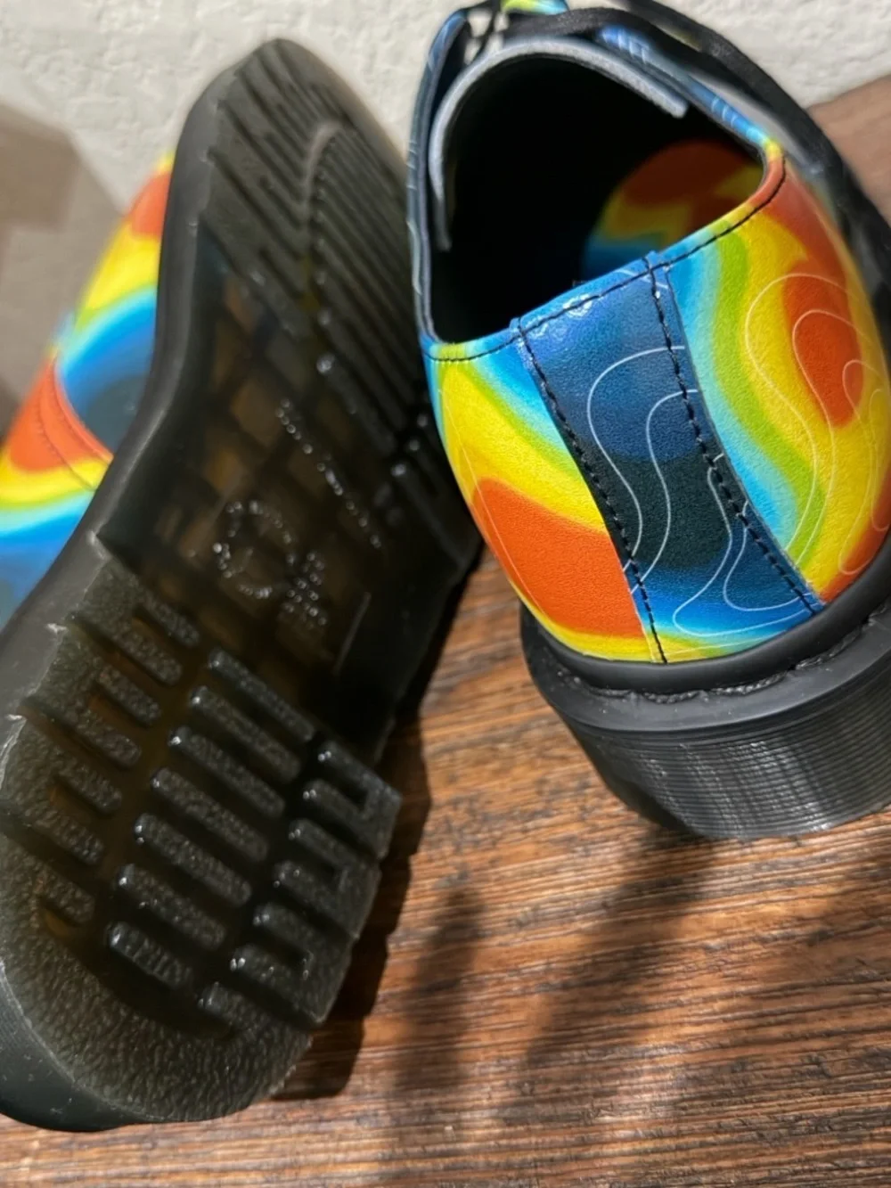 Dr martens unisex Black Leather Derby Shoes with Multicolor Heat-Map Print